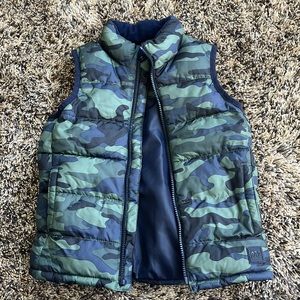 Gap kids puffy vest
